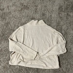 abound, size small, cream turtleneck